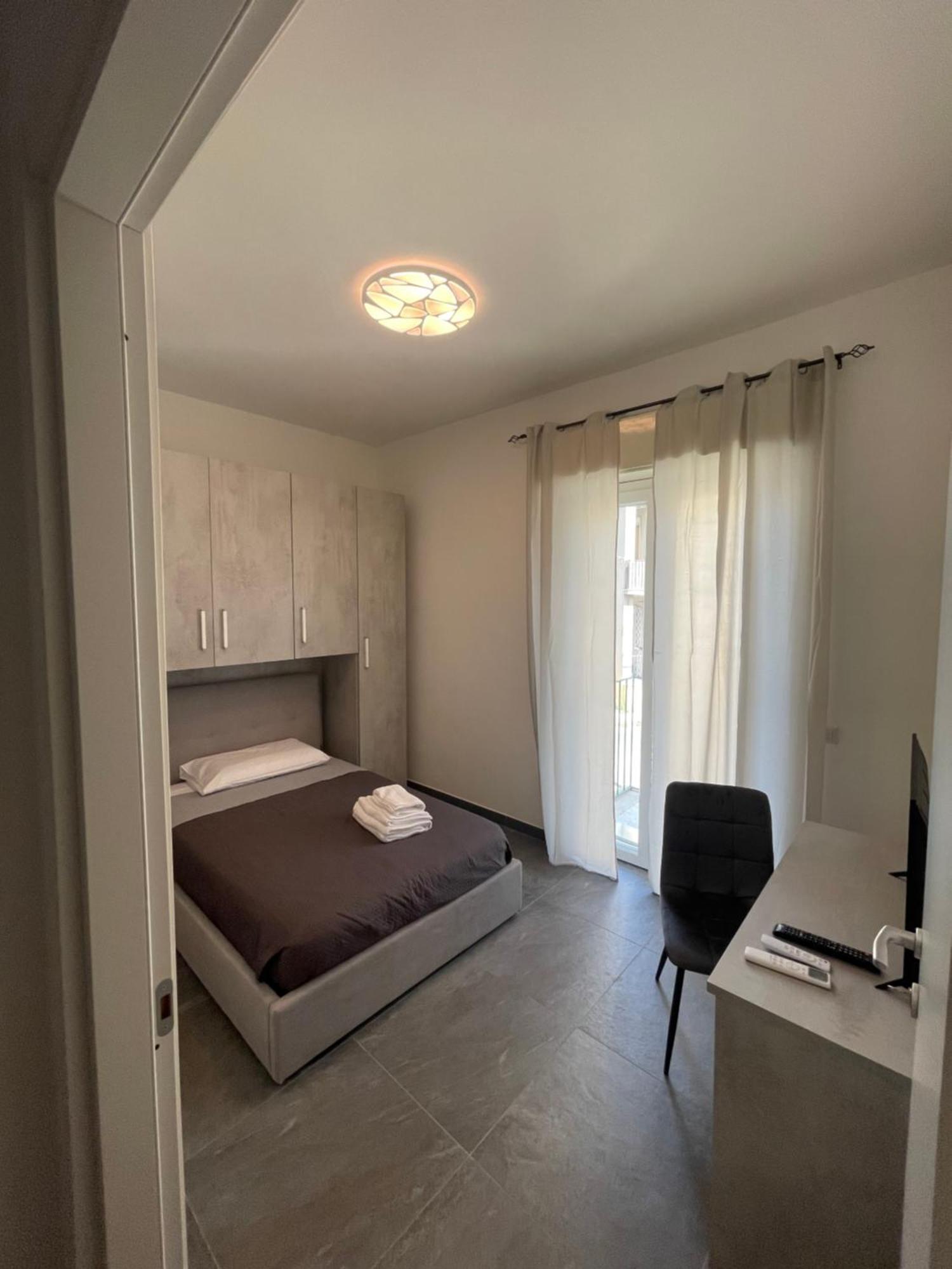 Leos Rooms كالتانيسيتا المظهر الخارجي الصورة